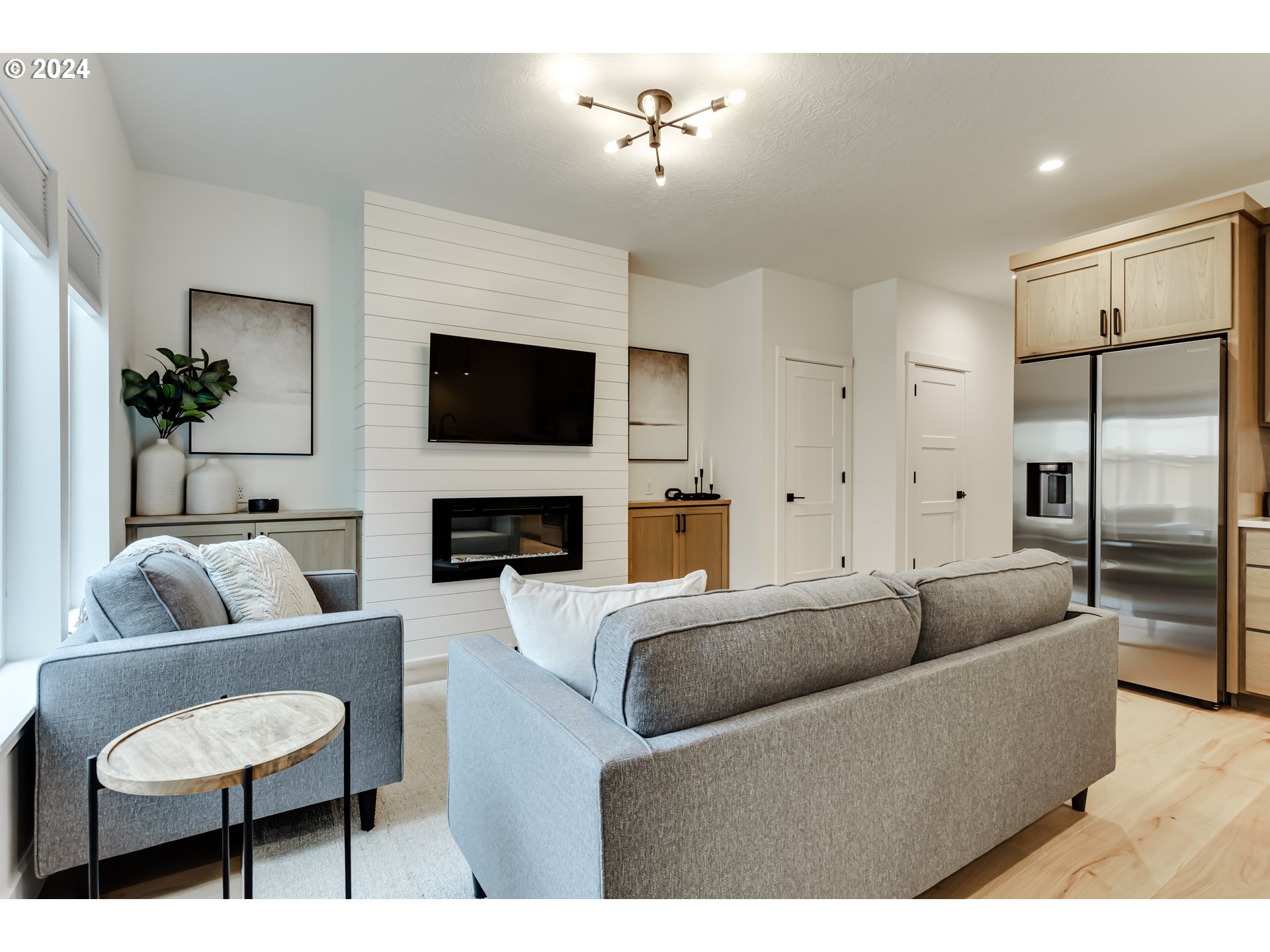 property viewer photo 6