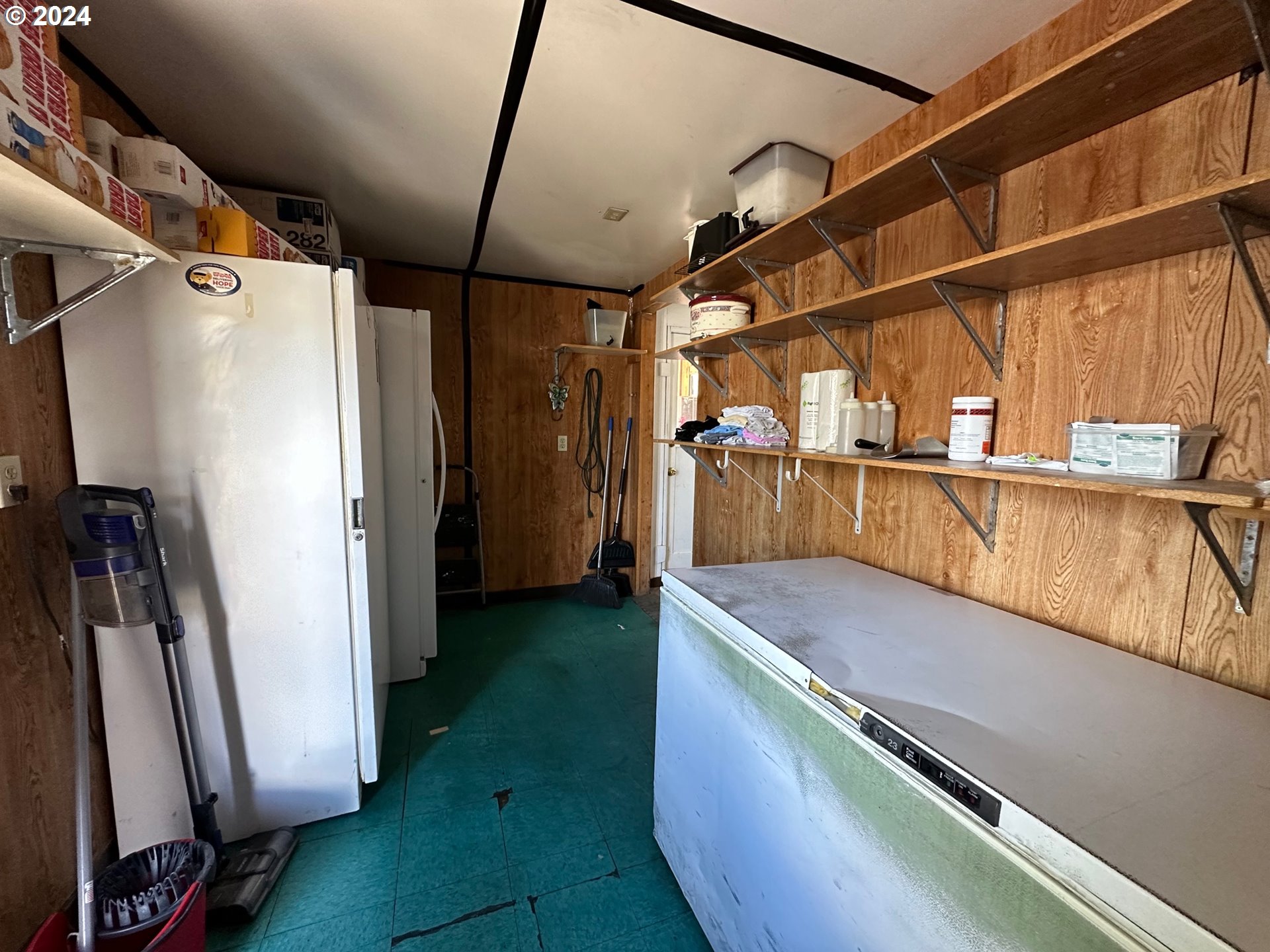 property viewer photo 11