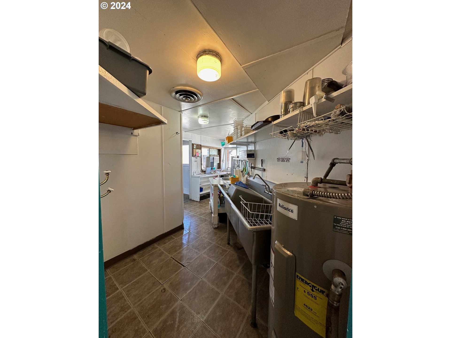 property viewer photo 27