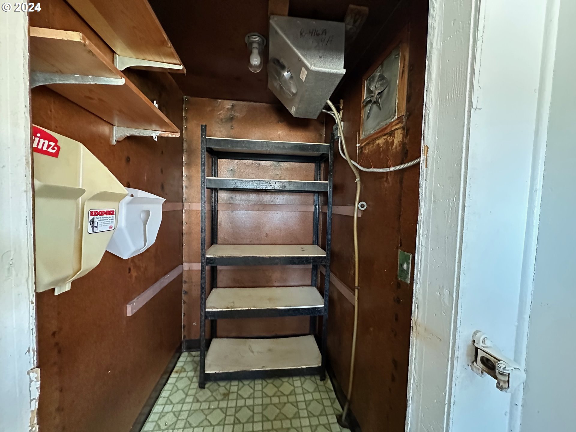 property viewer photo 29