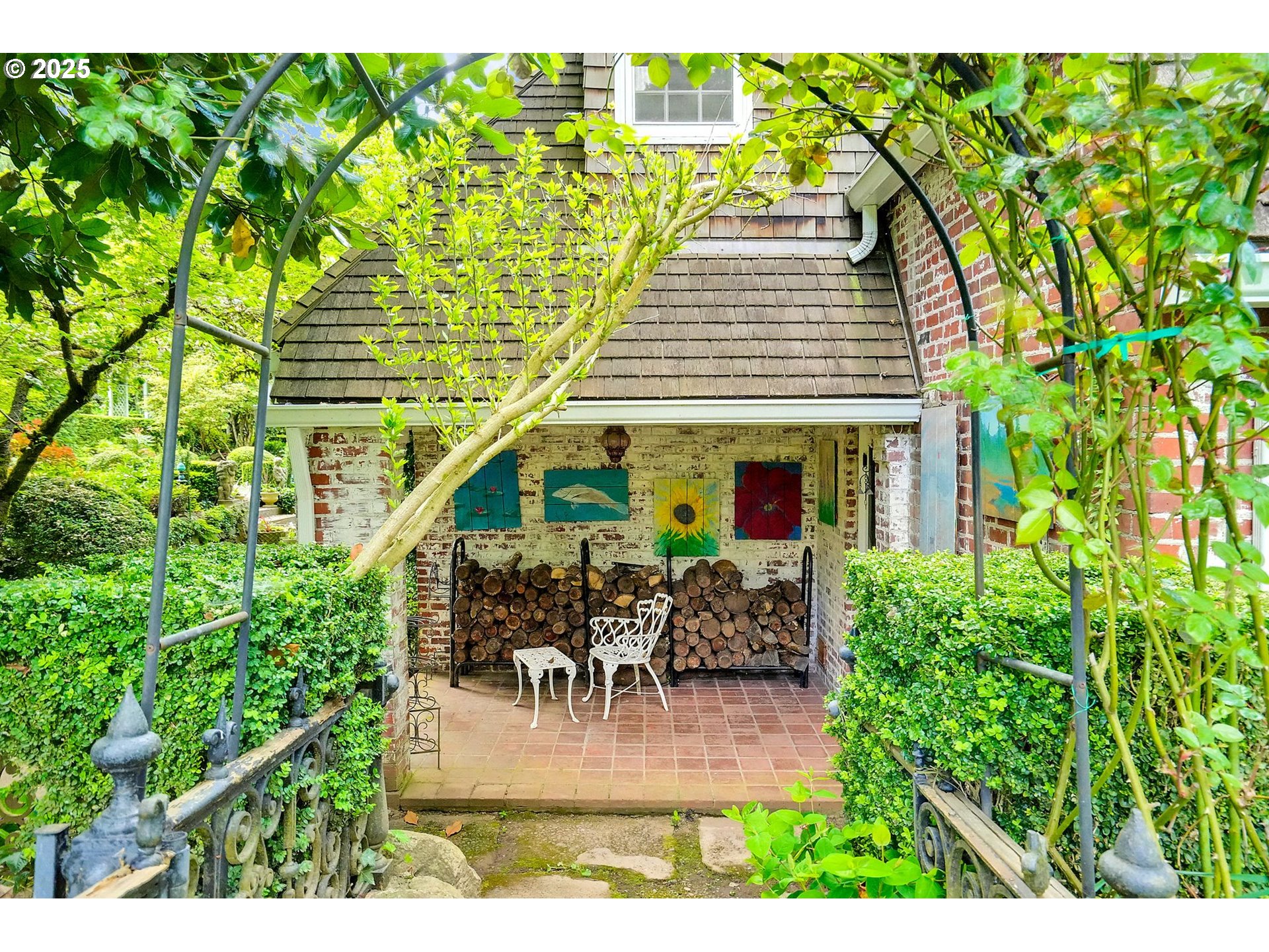 main property photo 39