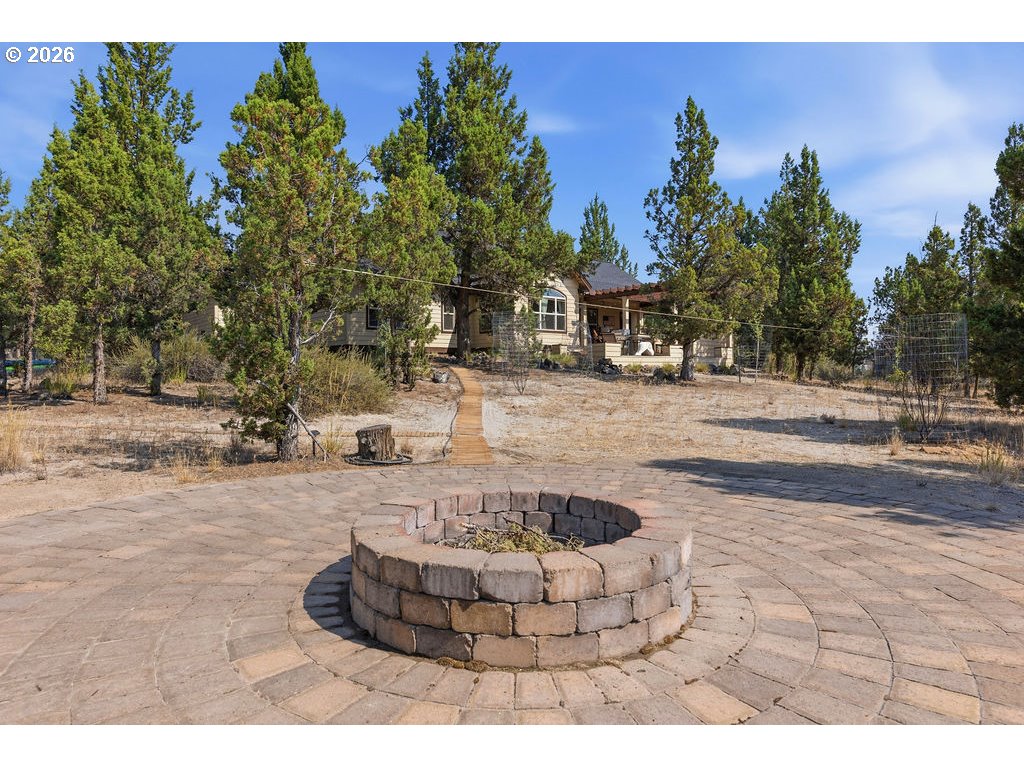 main property photo 45