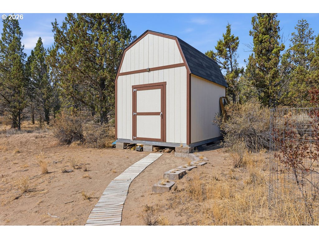 main property photo 46