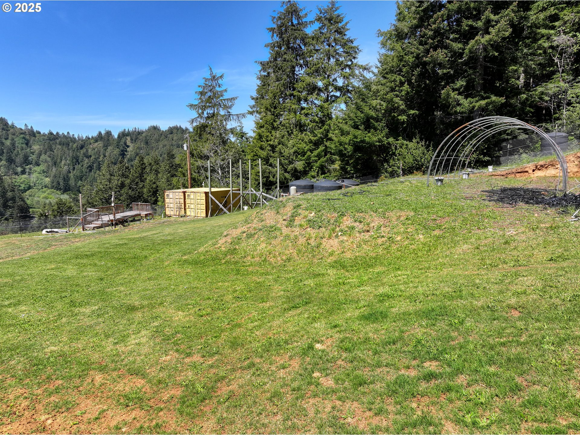 main property photo 43