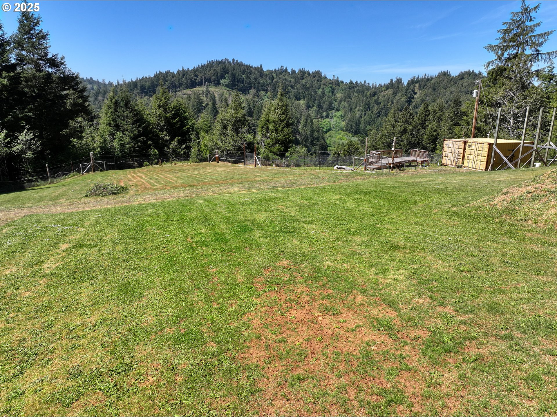 main property photo 44