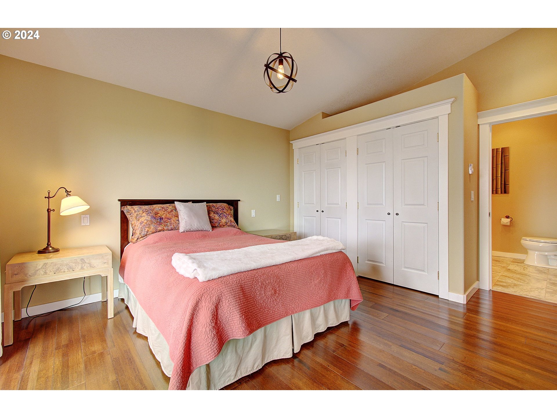 property viewer photo 29