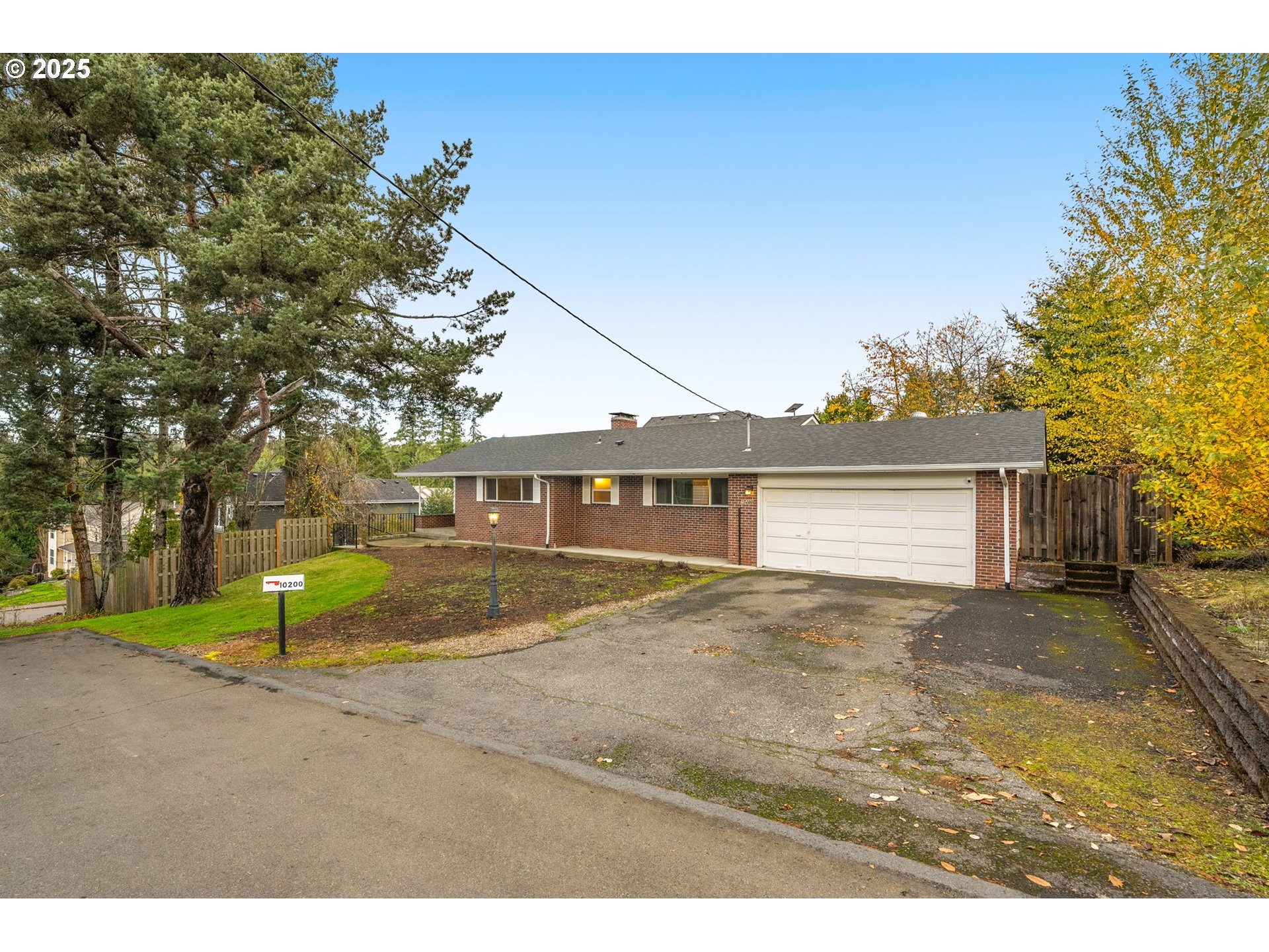 property viewer photo 1