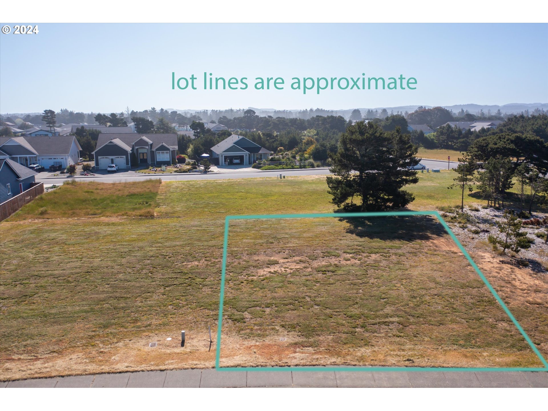 main property photo 9