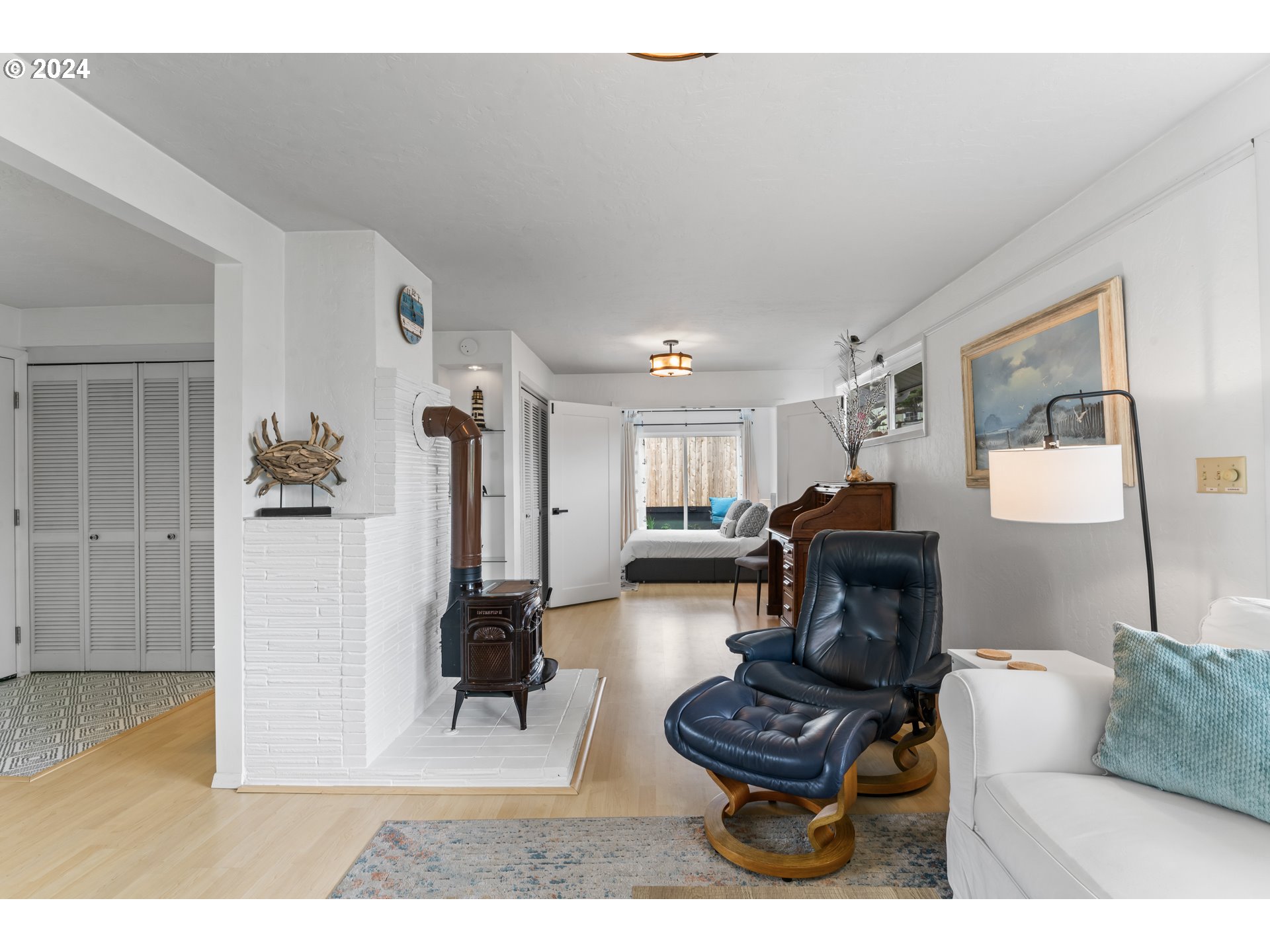 property viewer photo 12