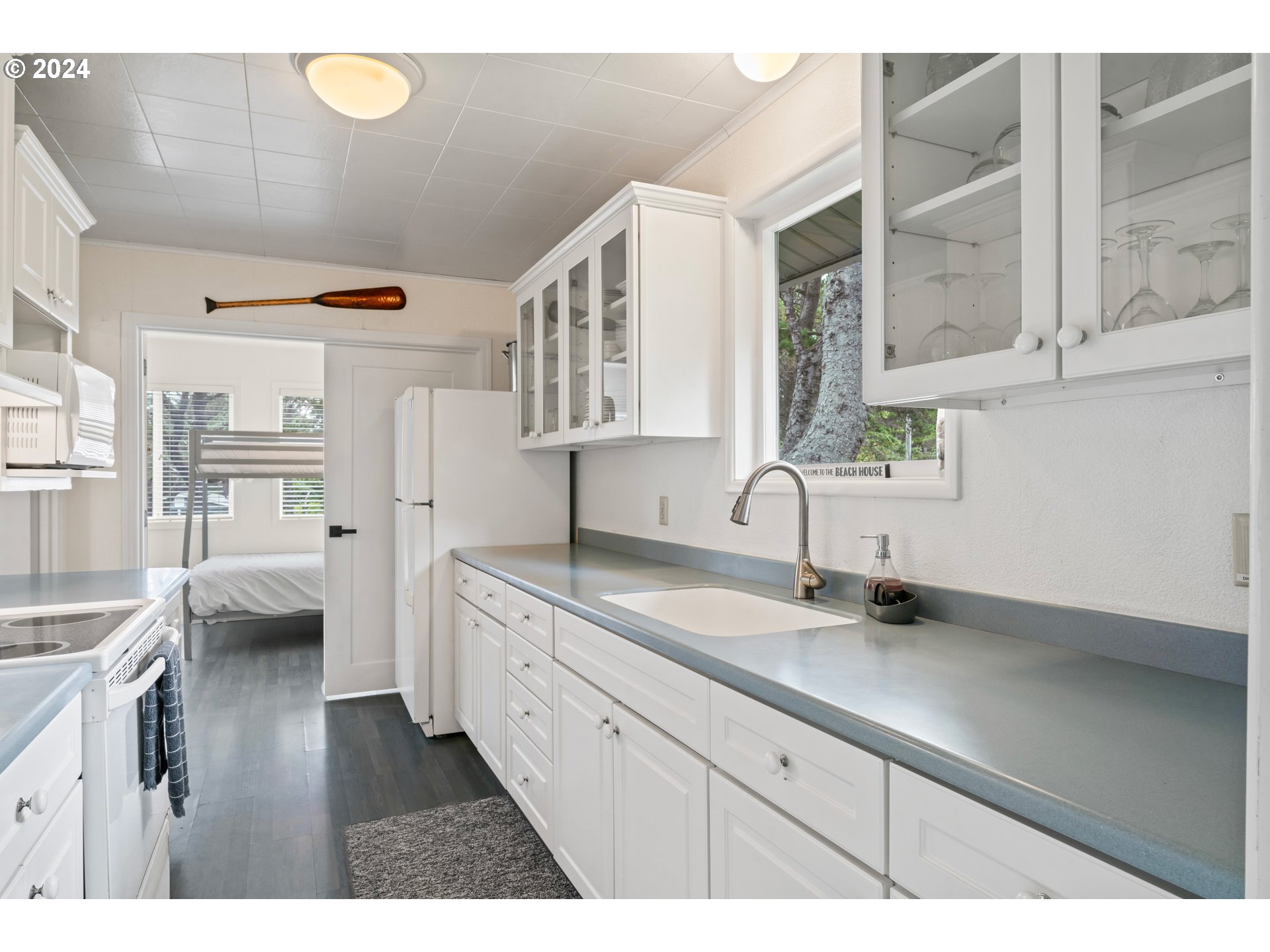 property viewer photo 23
