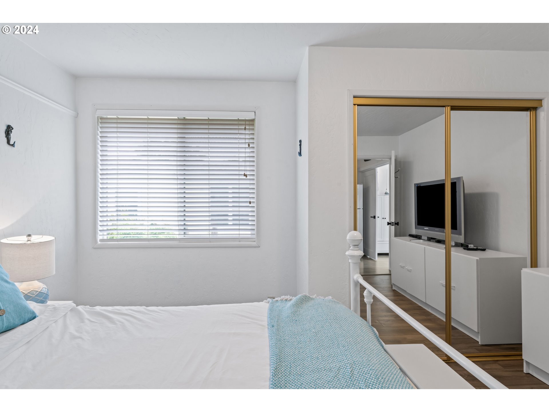 property viewer photo 26