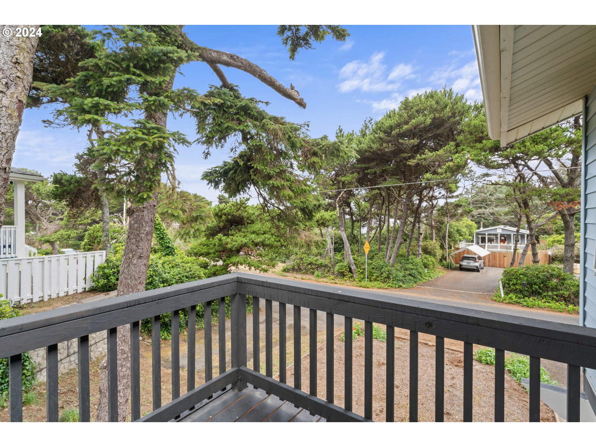 property viewer photo 41