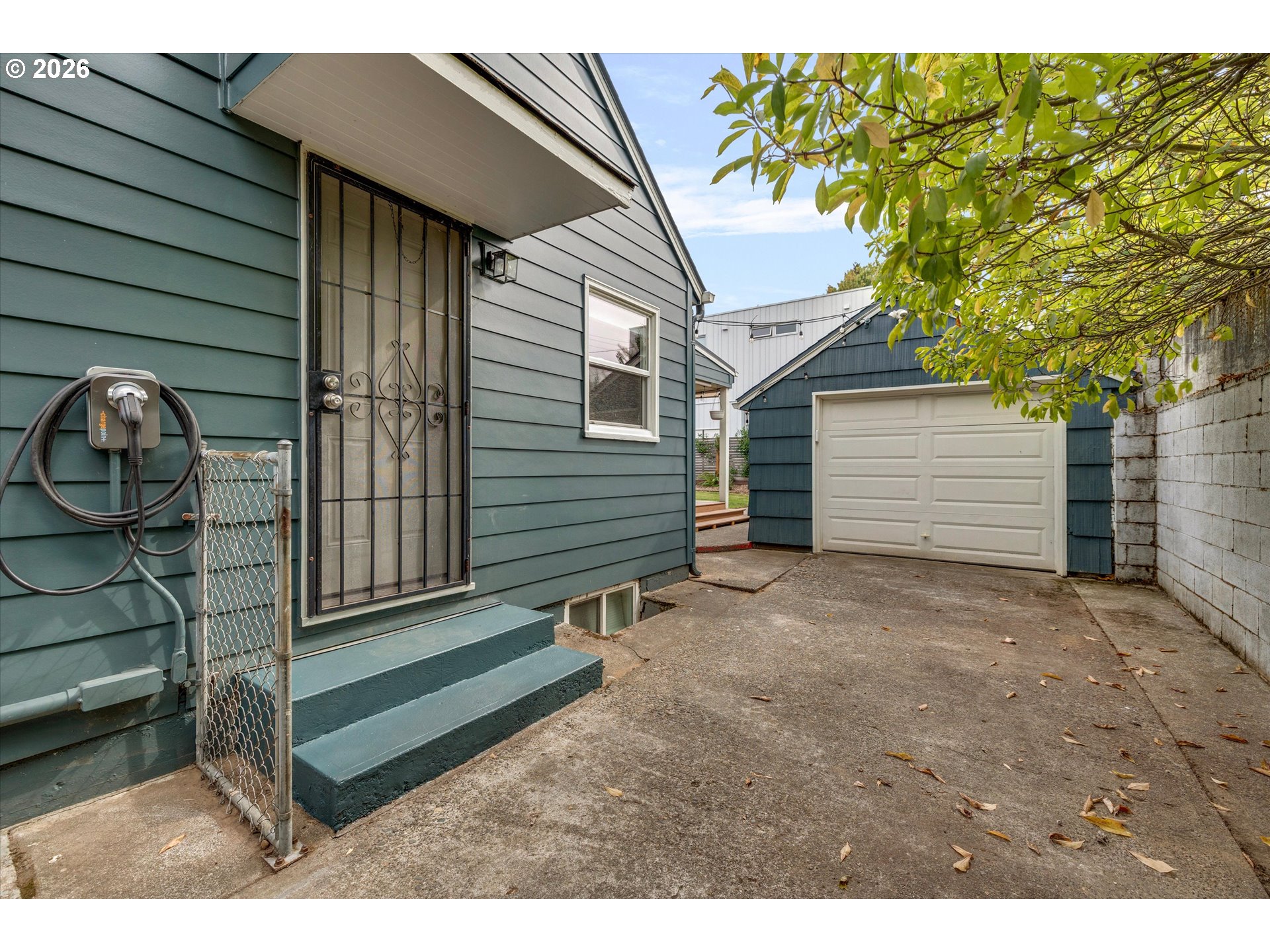 main property photo 42