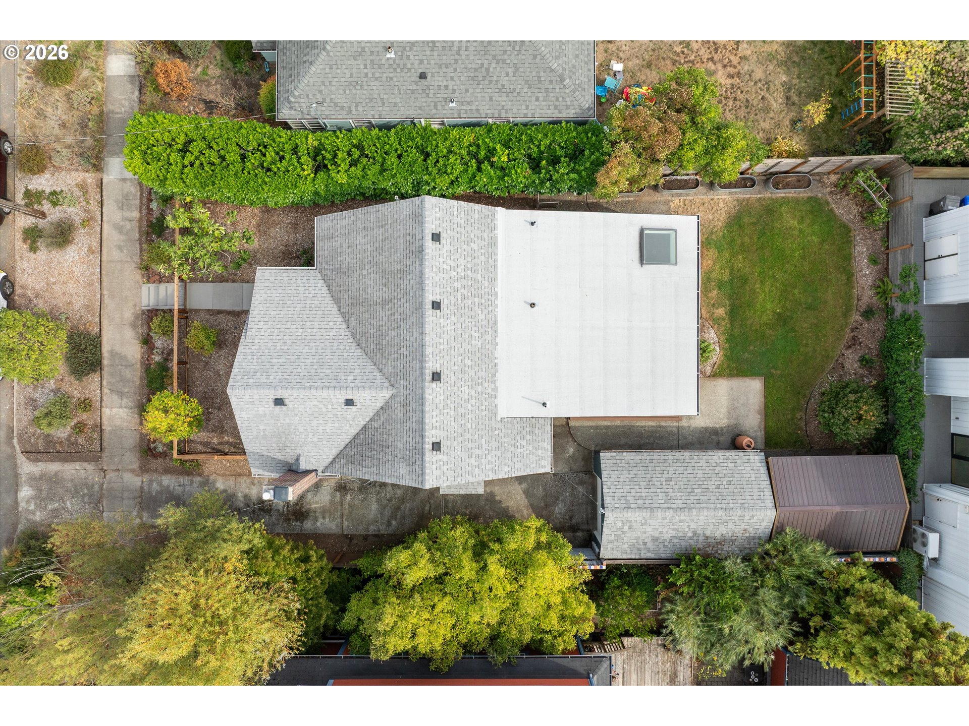 main property photo 44