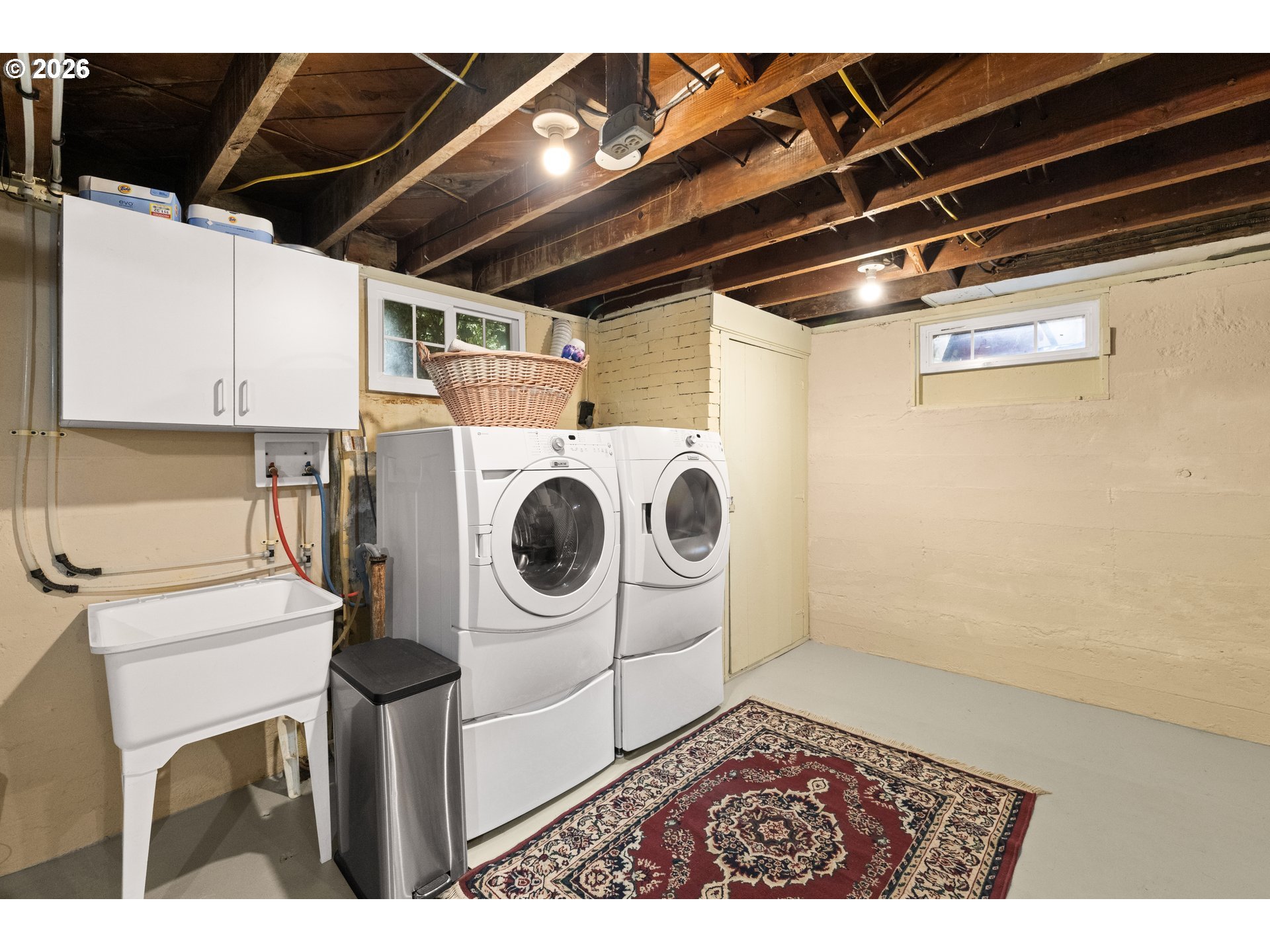 property viewer photo 40