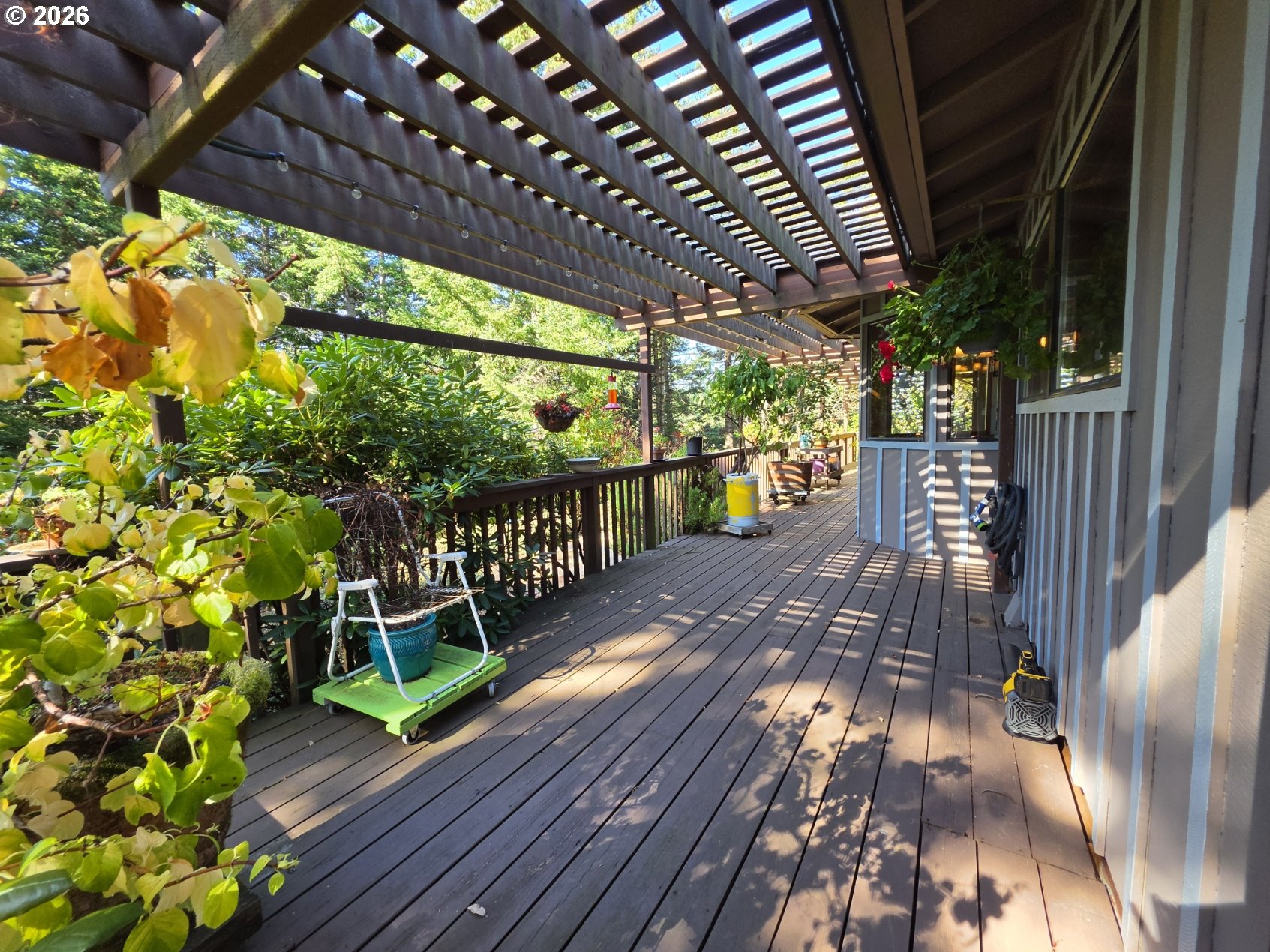 main property photo 28