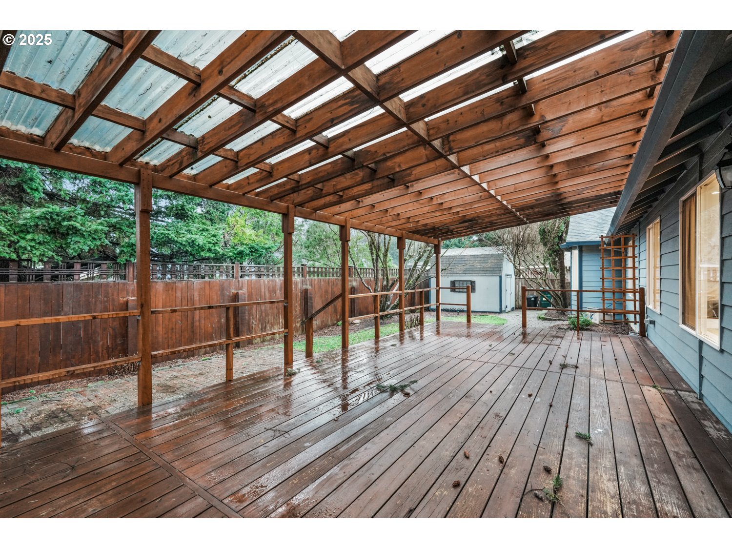 property viewer photo 25