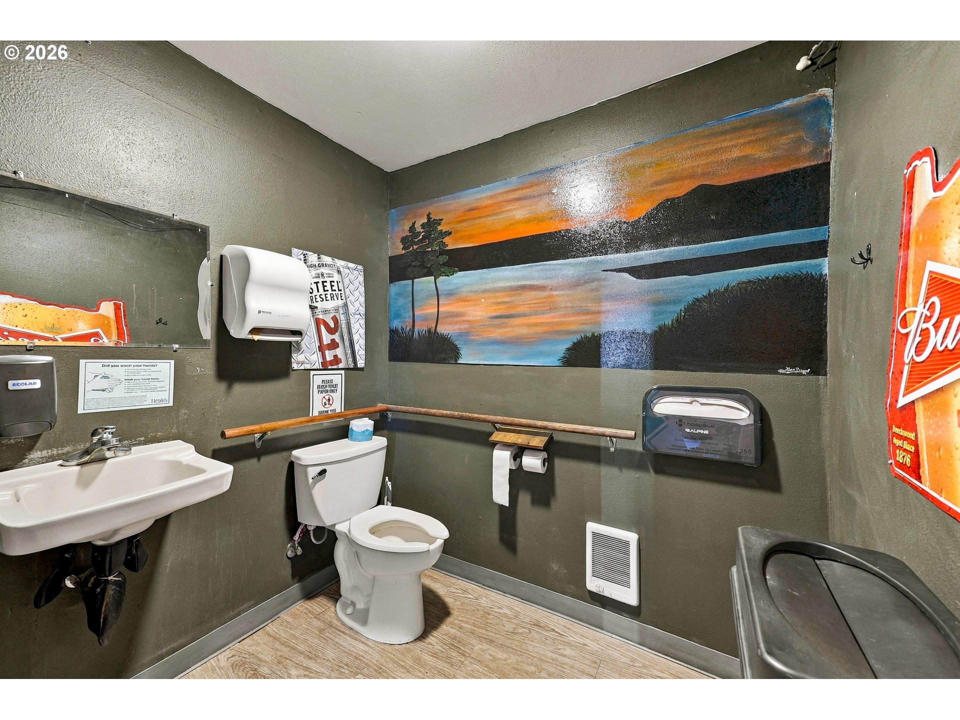 main property photo 39