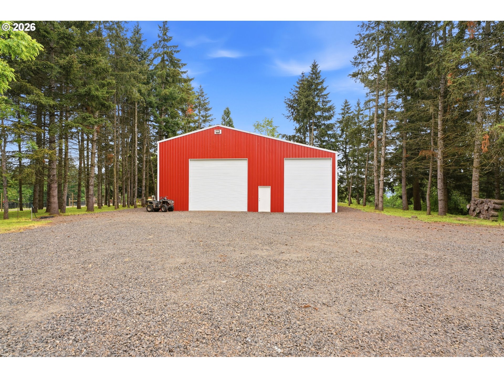 main property photo 7