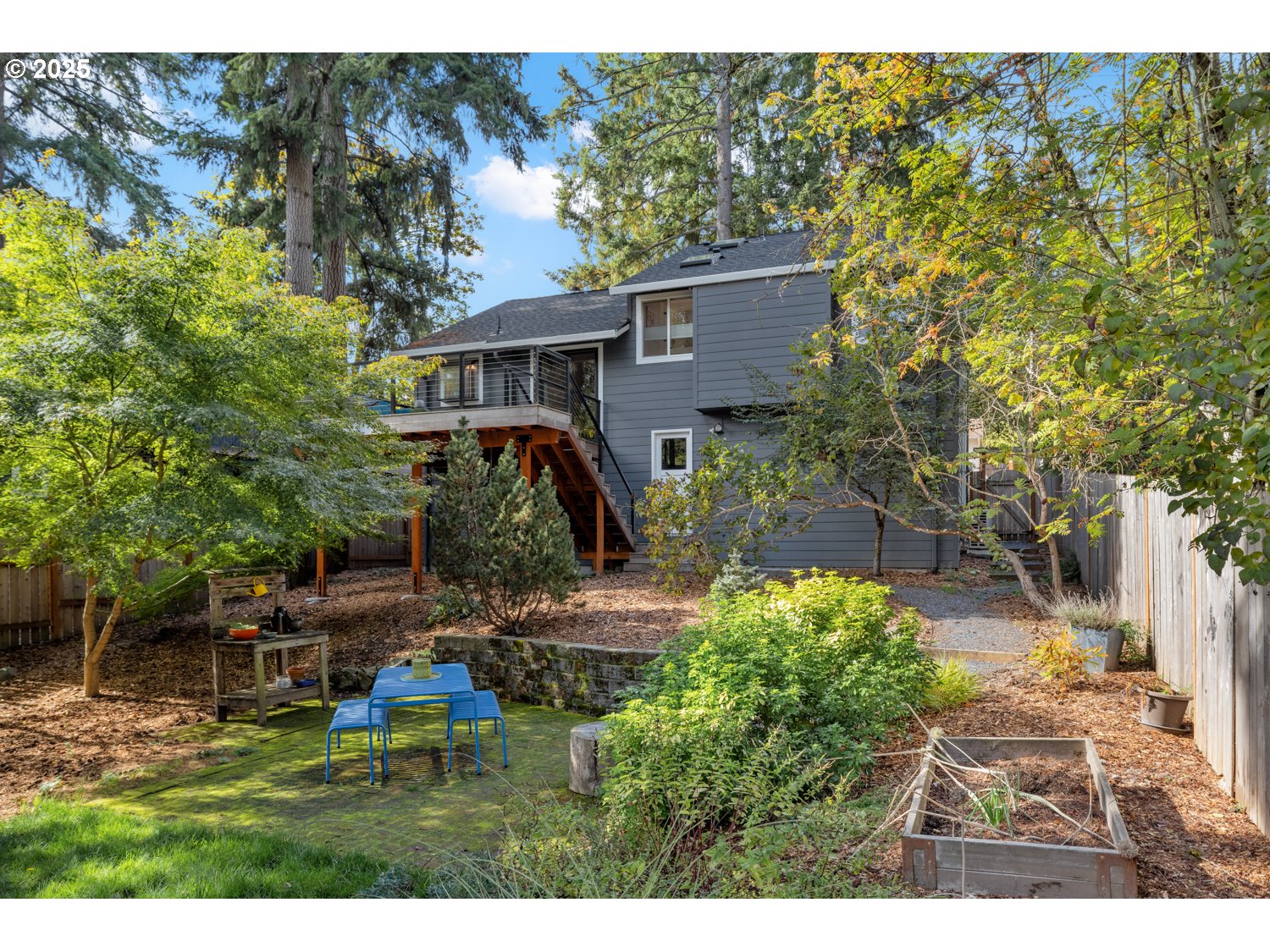property viewer photo 30