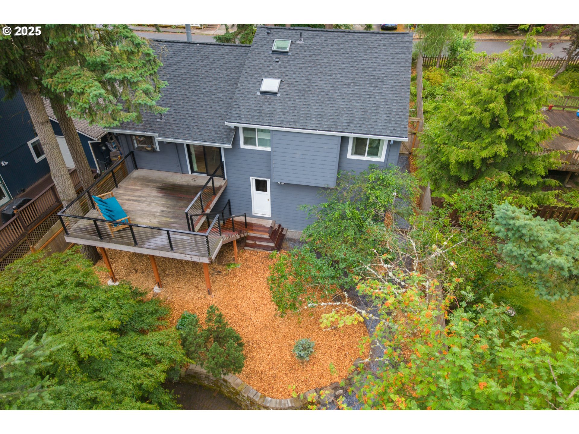 property viewer photo 7