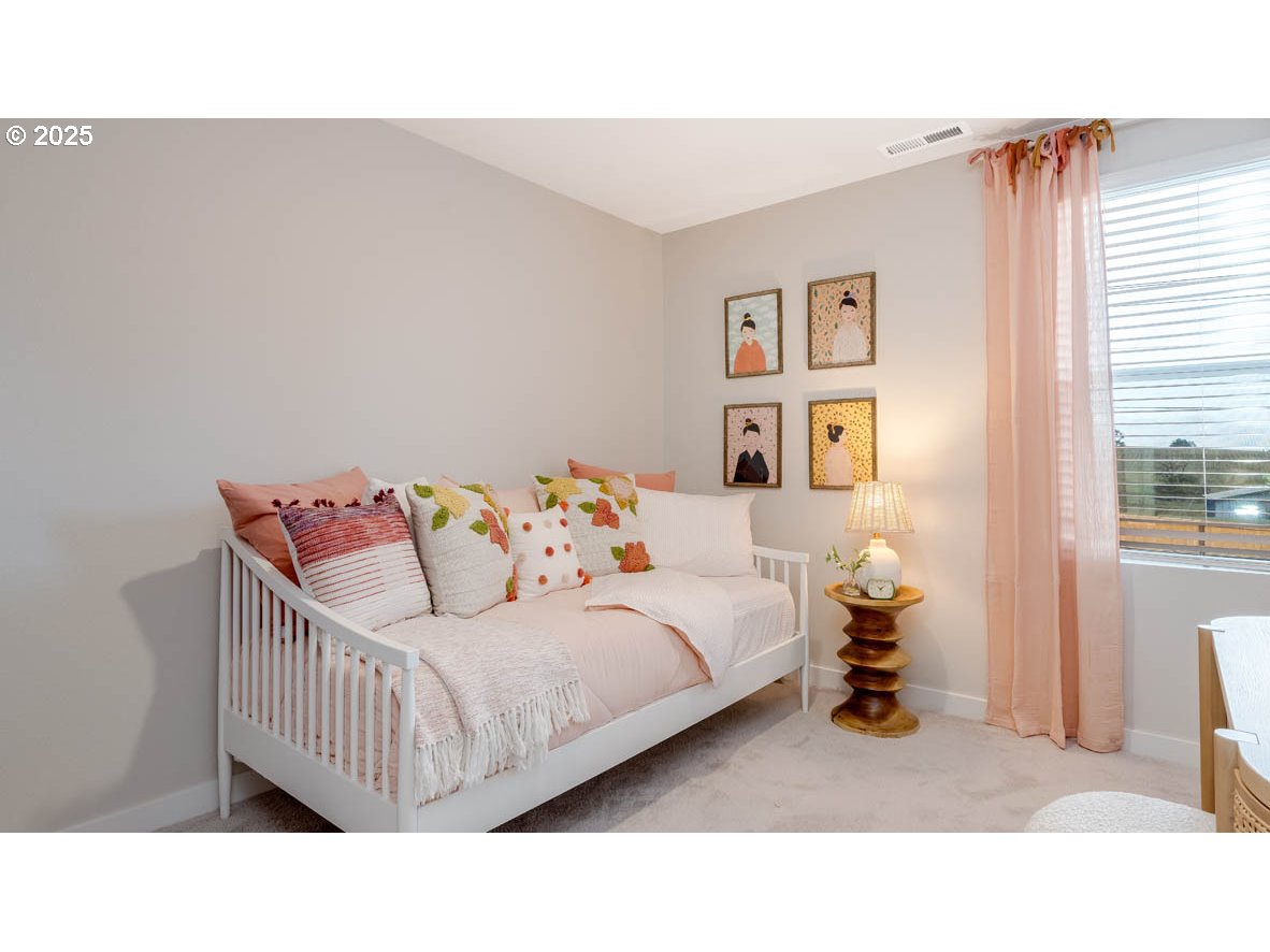 property viewer photo 15