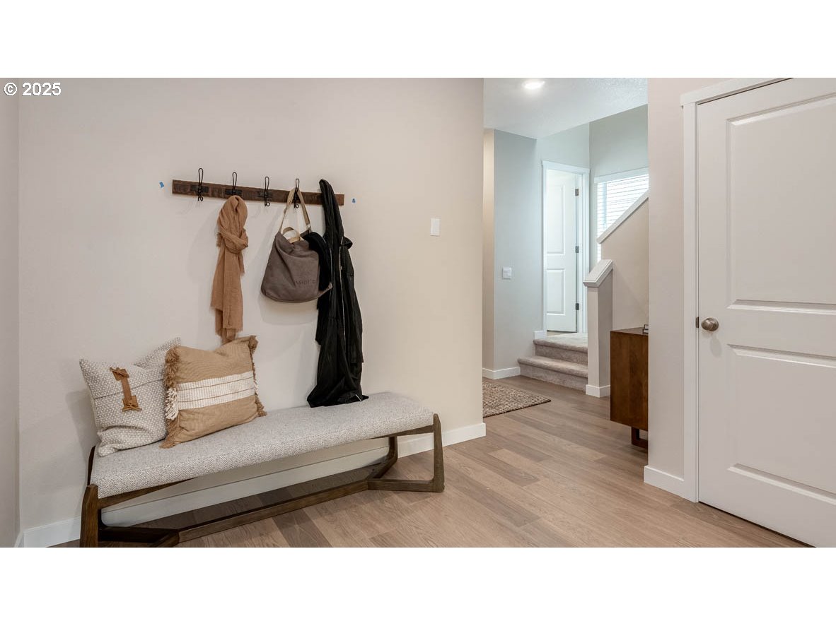 property viewer photo 2