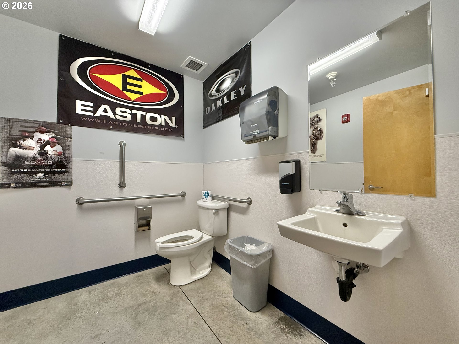 main property photo 18