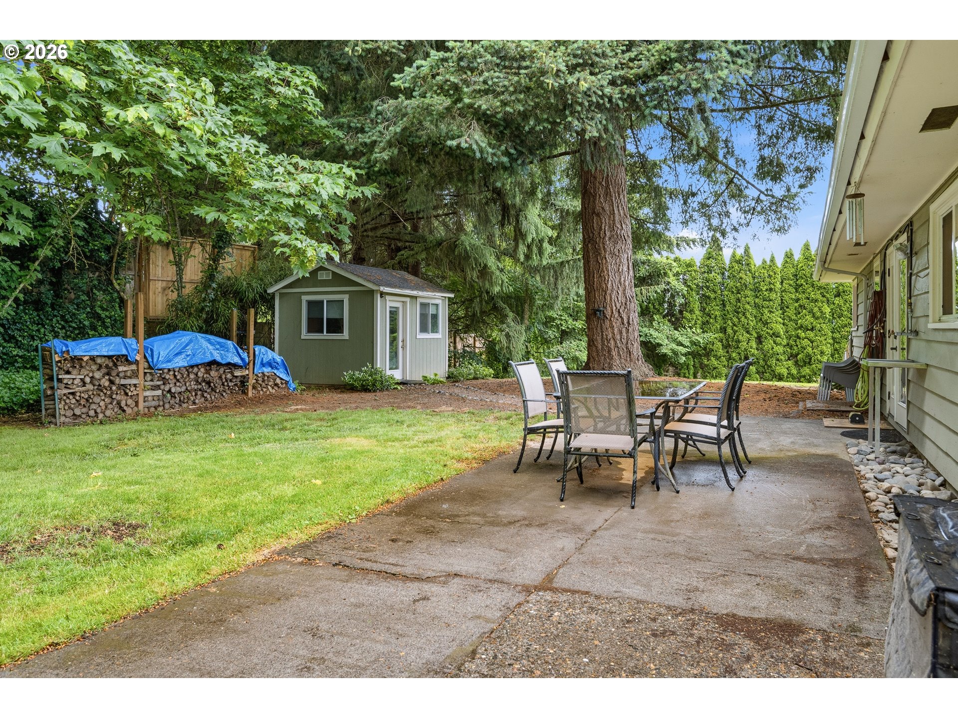 property viewer photo 22