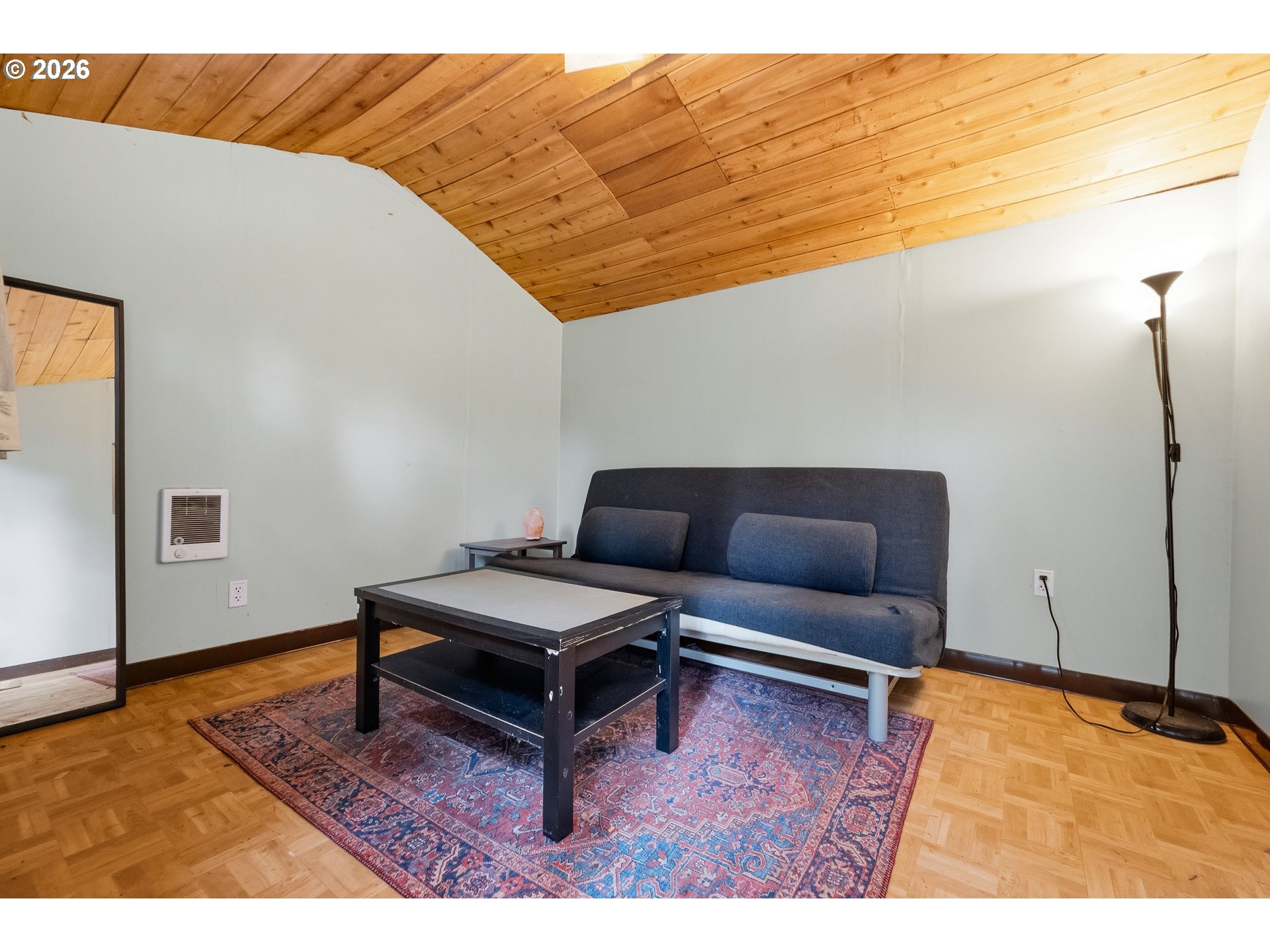 property viewer photo 25