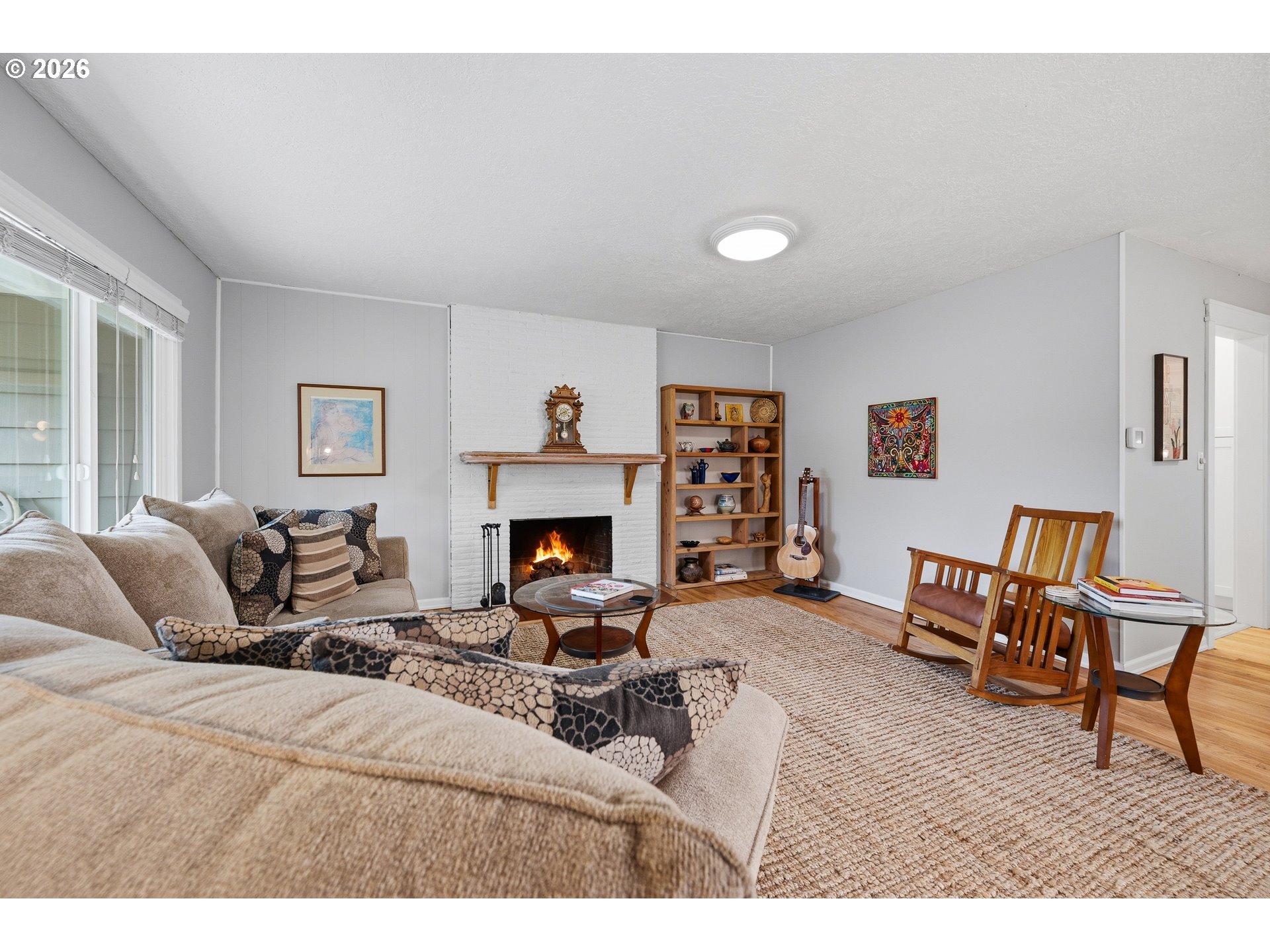 property viewer photo 4