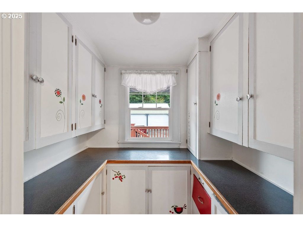 property viewer photo 11