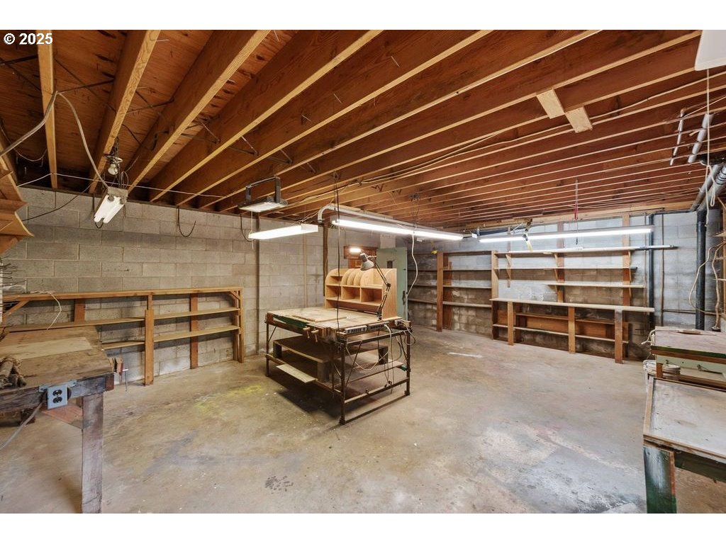 property viewer photo 29