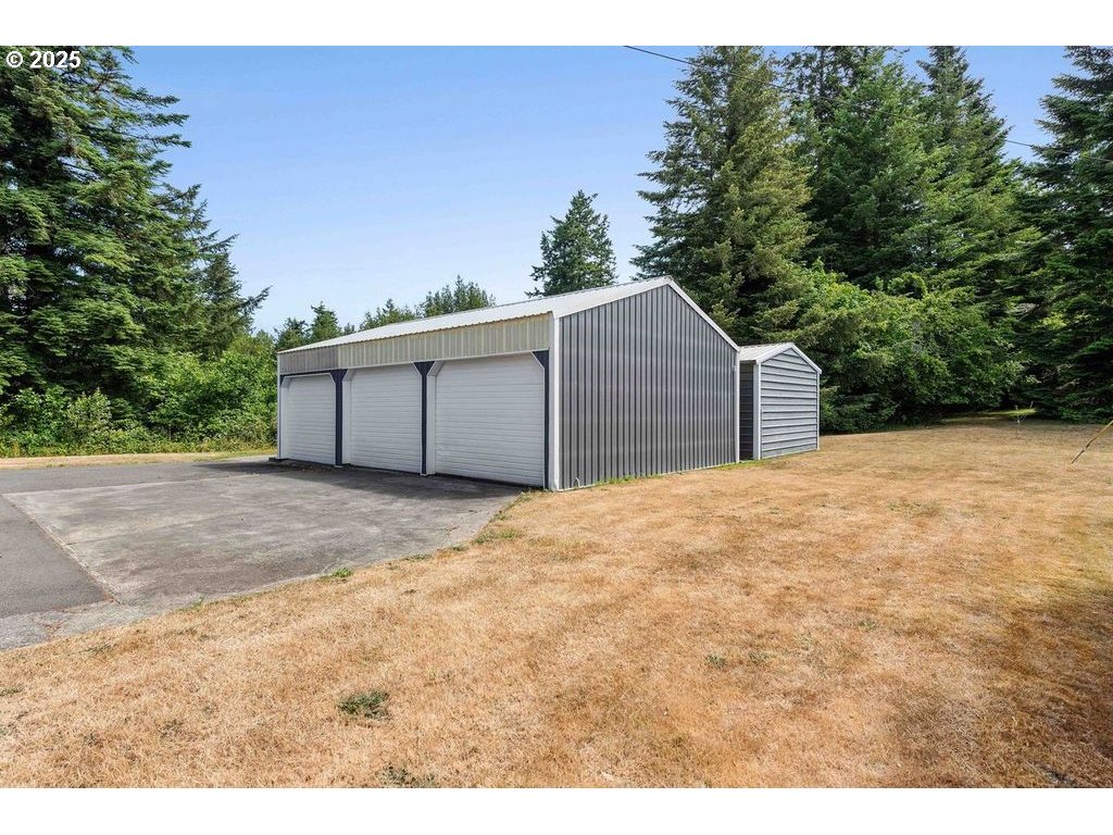 property viewer photo 40