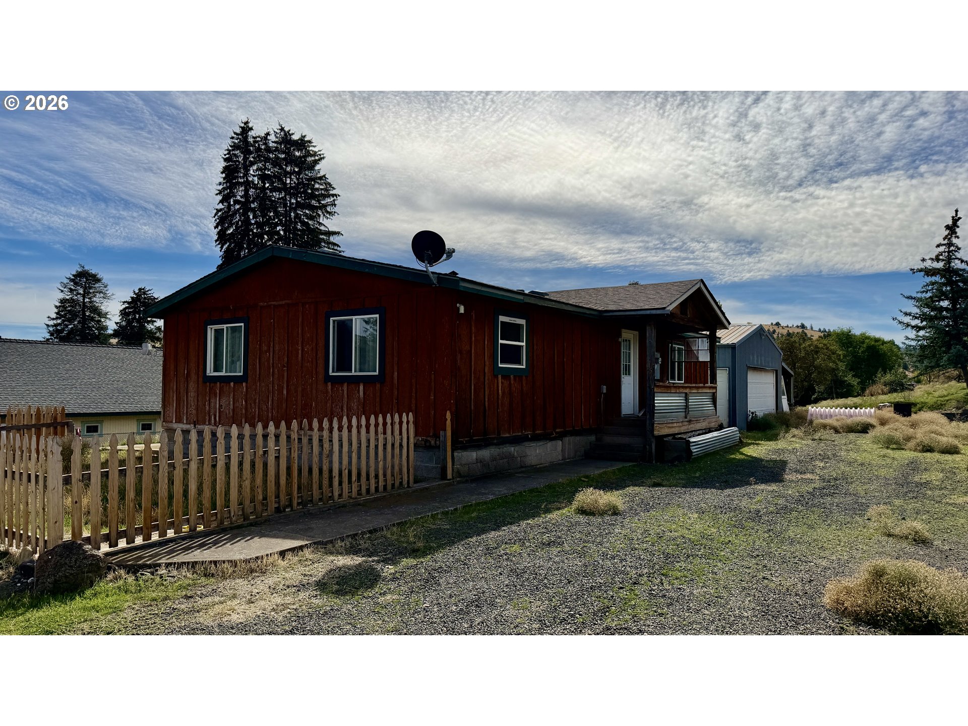 main property photo 20