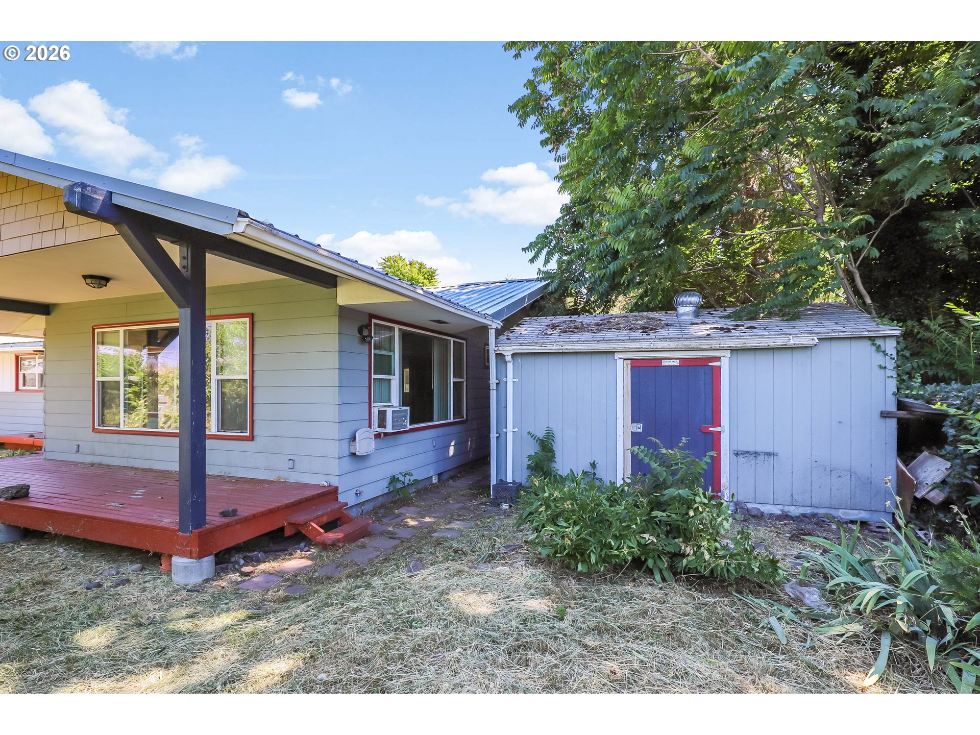 main property photo 8