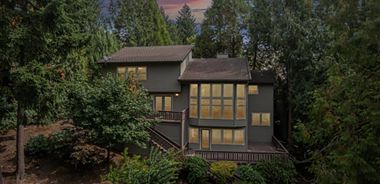 image of property with 4 Bed | 3 Bath | 3,000 Sqft