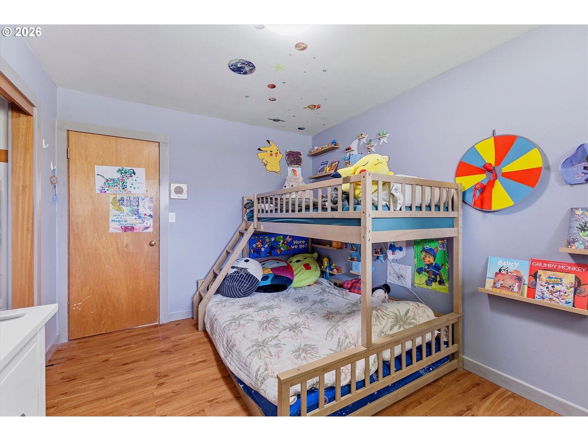 main property photo 13