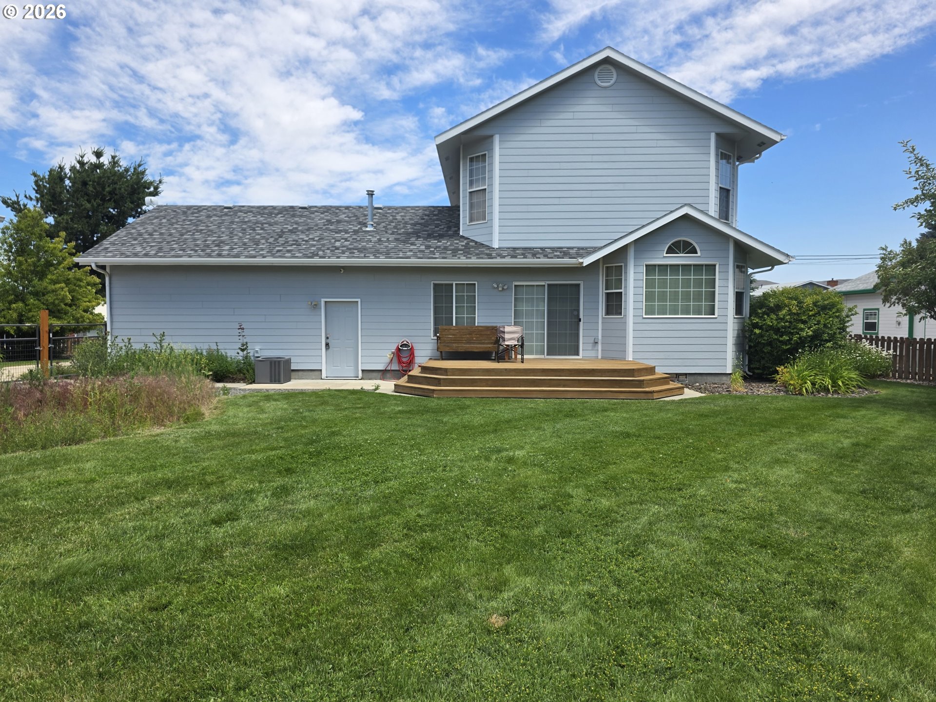 main property photo 5