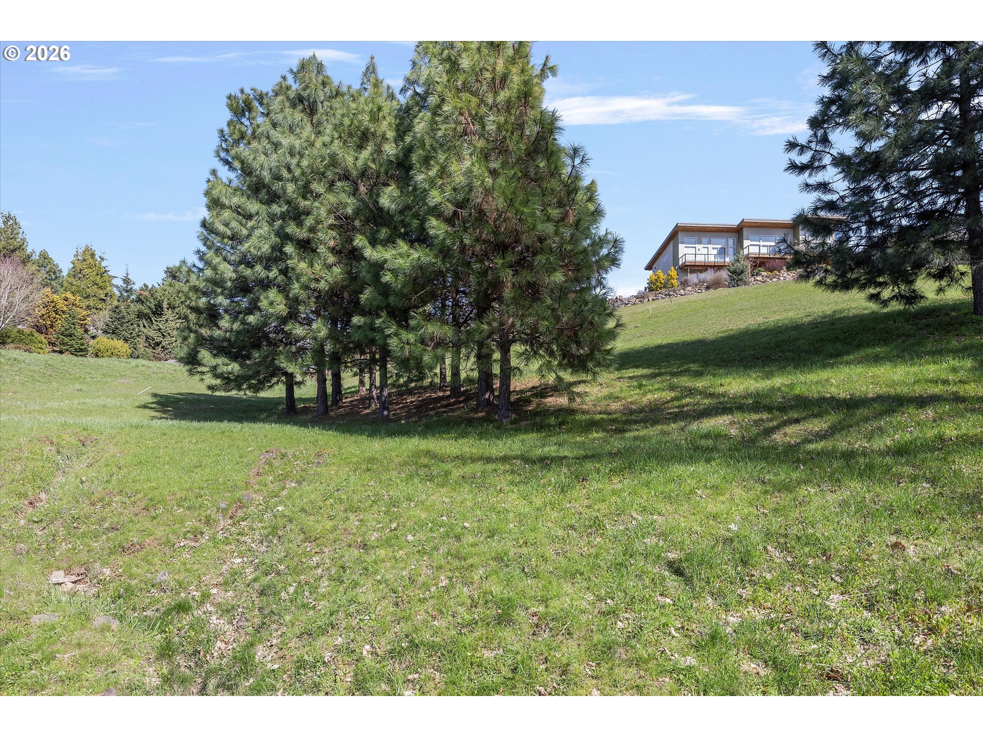 main property photo 21