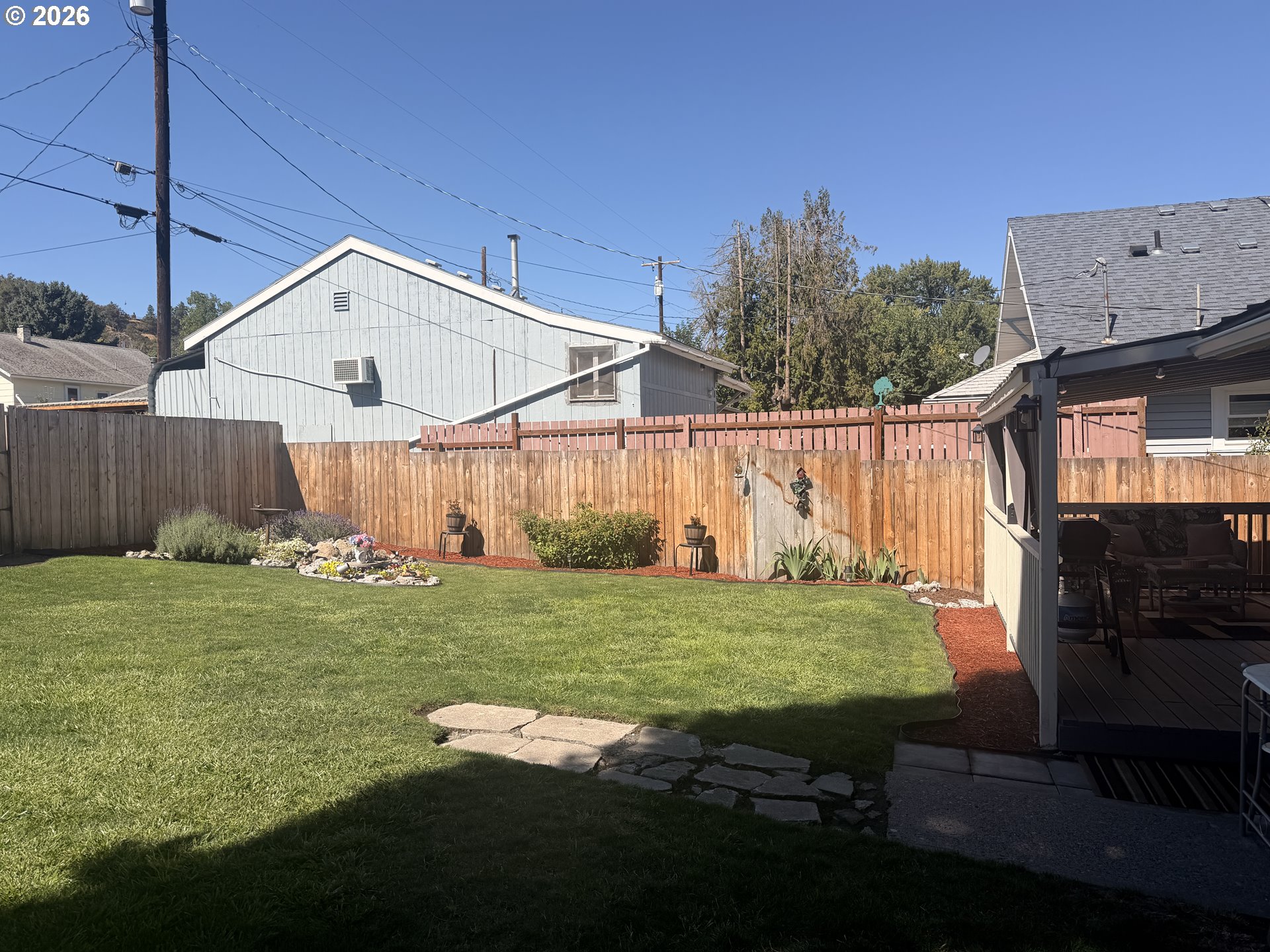 main property photo 22