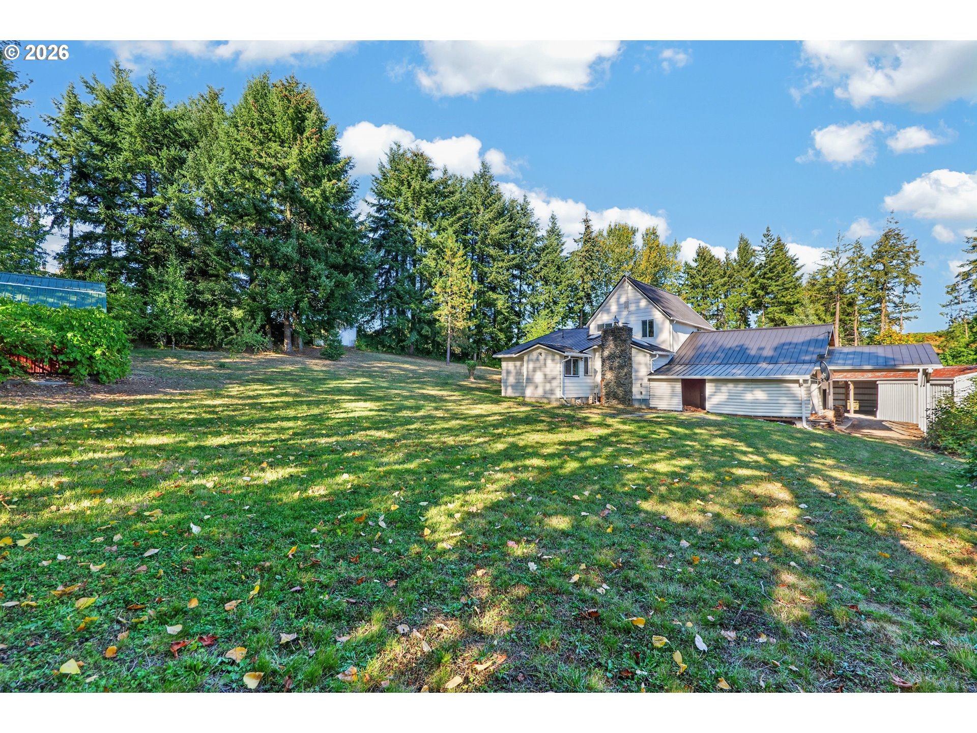main property photo 24