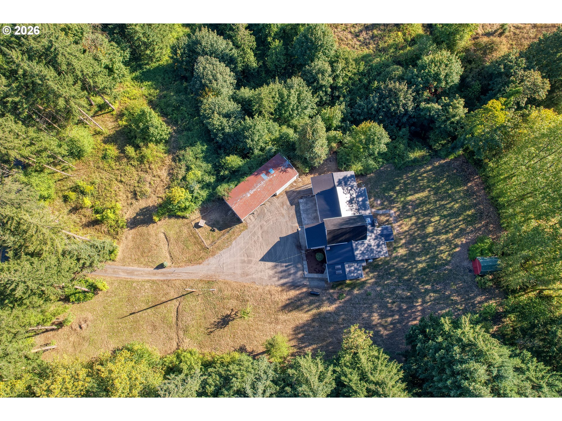 main property photo 27