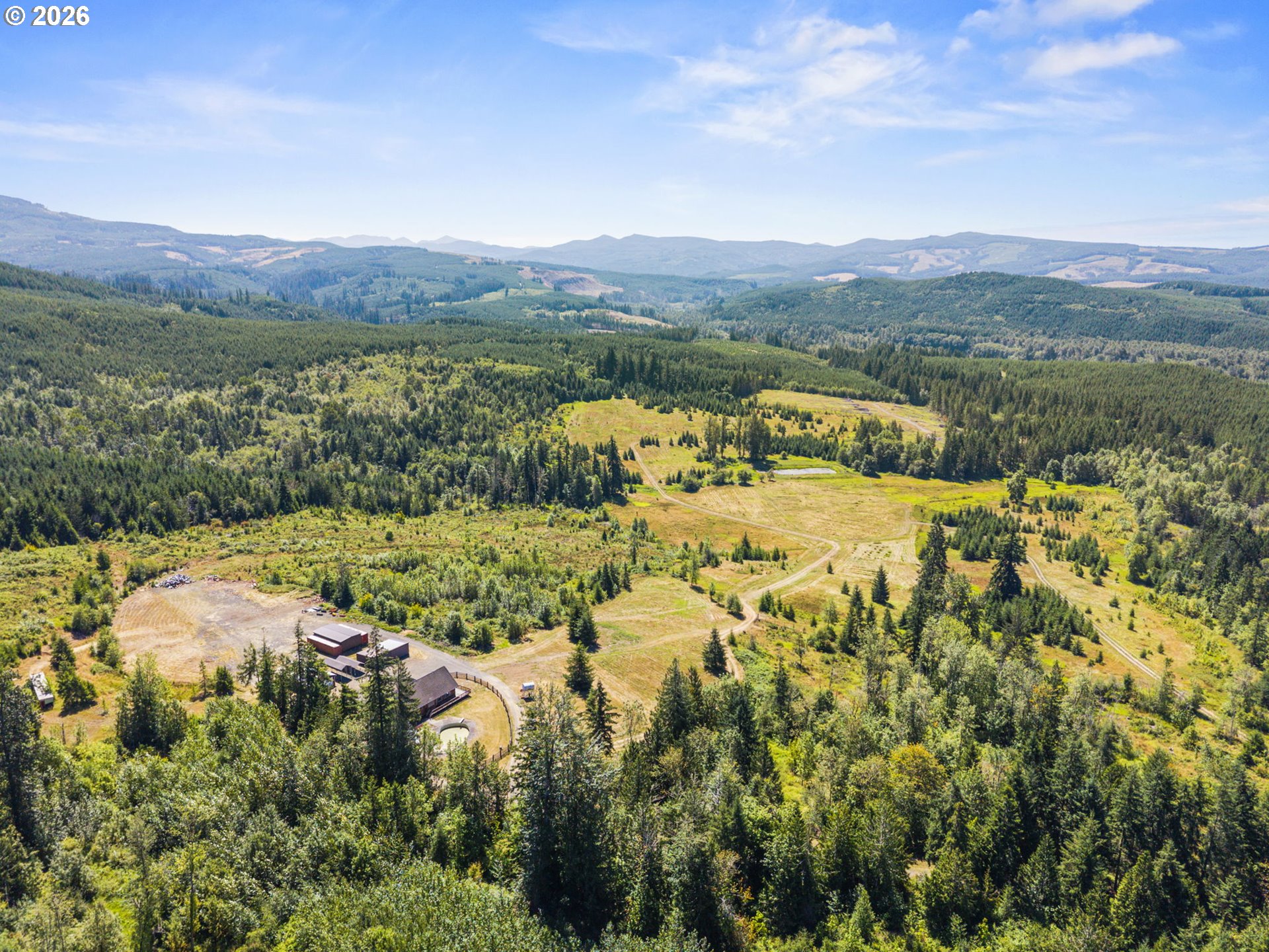 main property photo 40