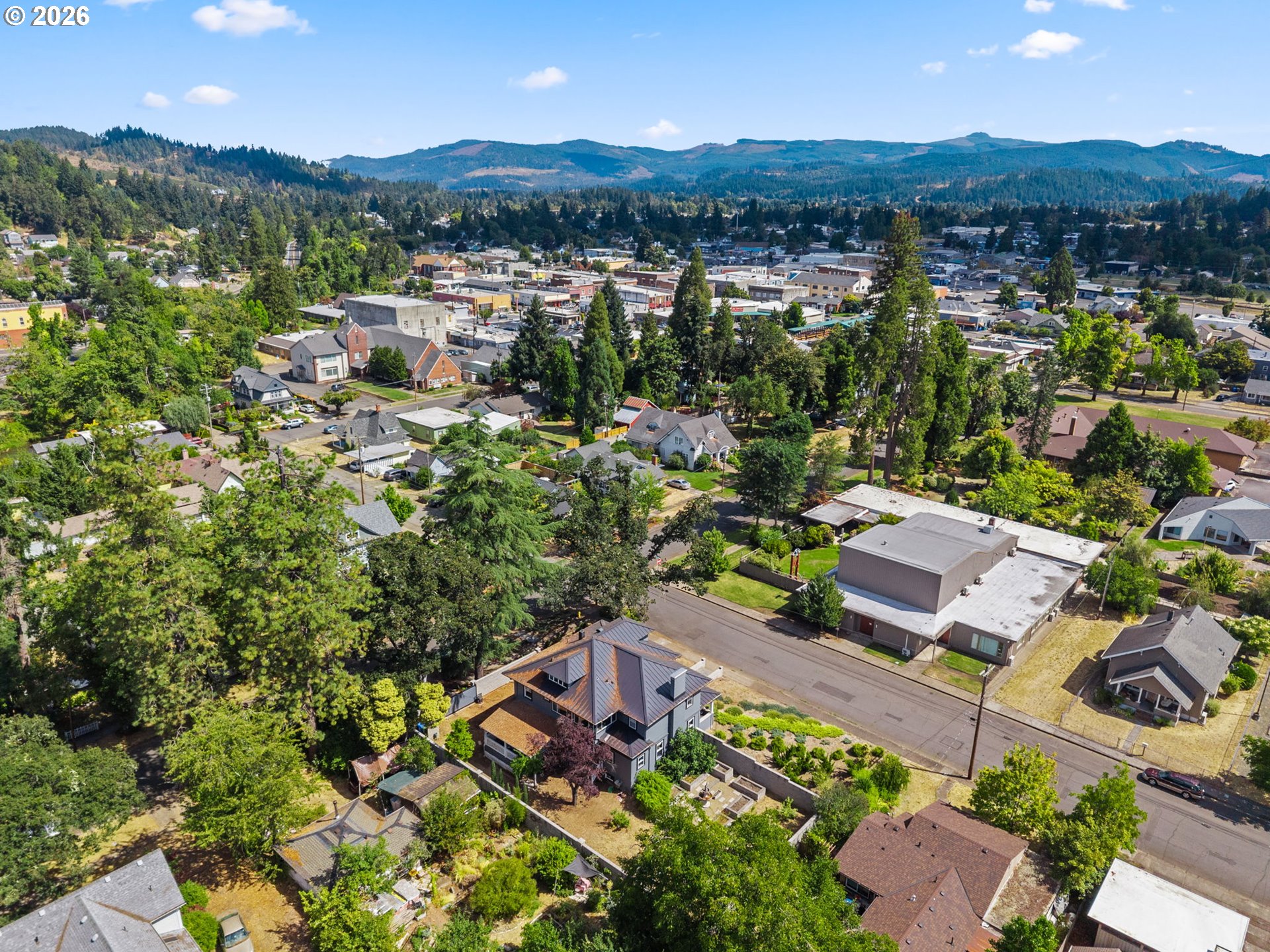 main property photo 46