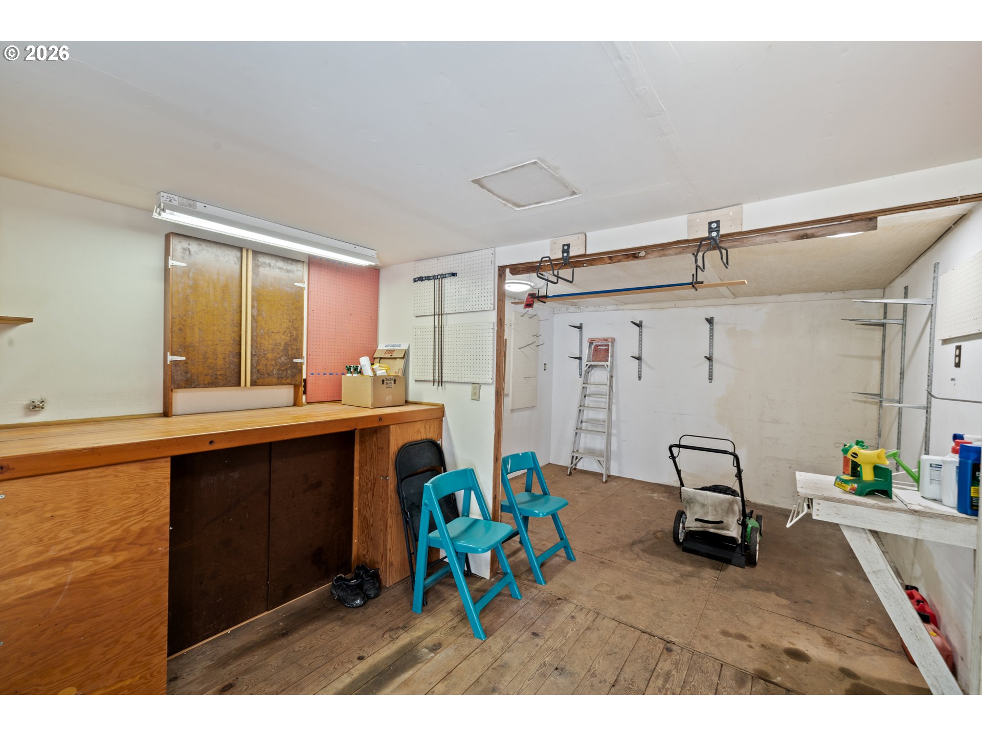 main property photo 46