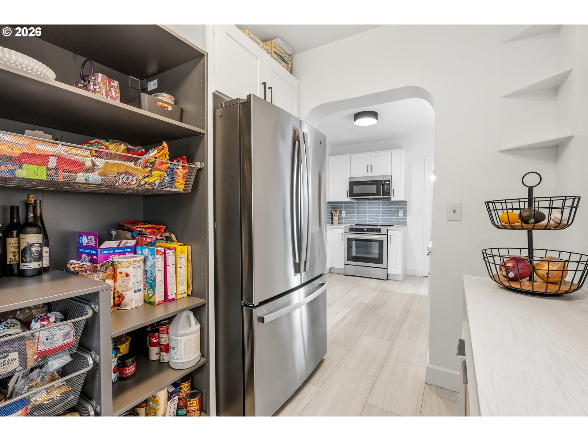 main property photo 13