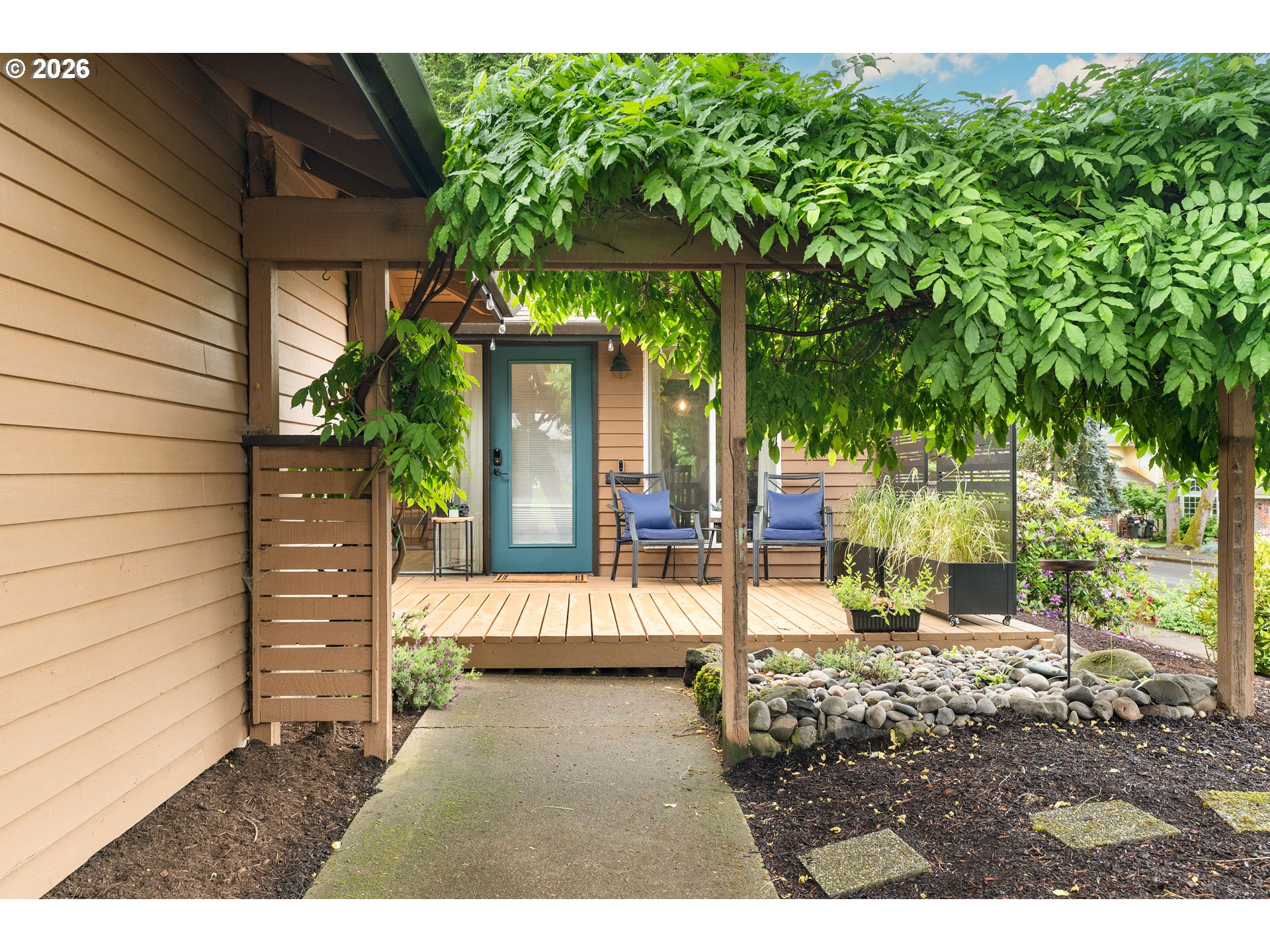 main property photo 2