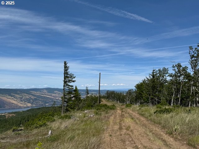 main property photo 6