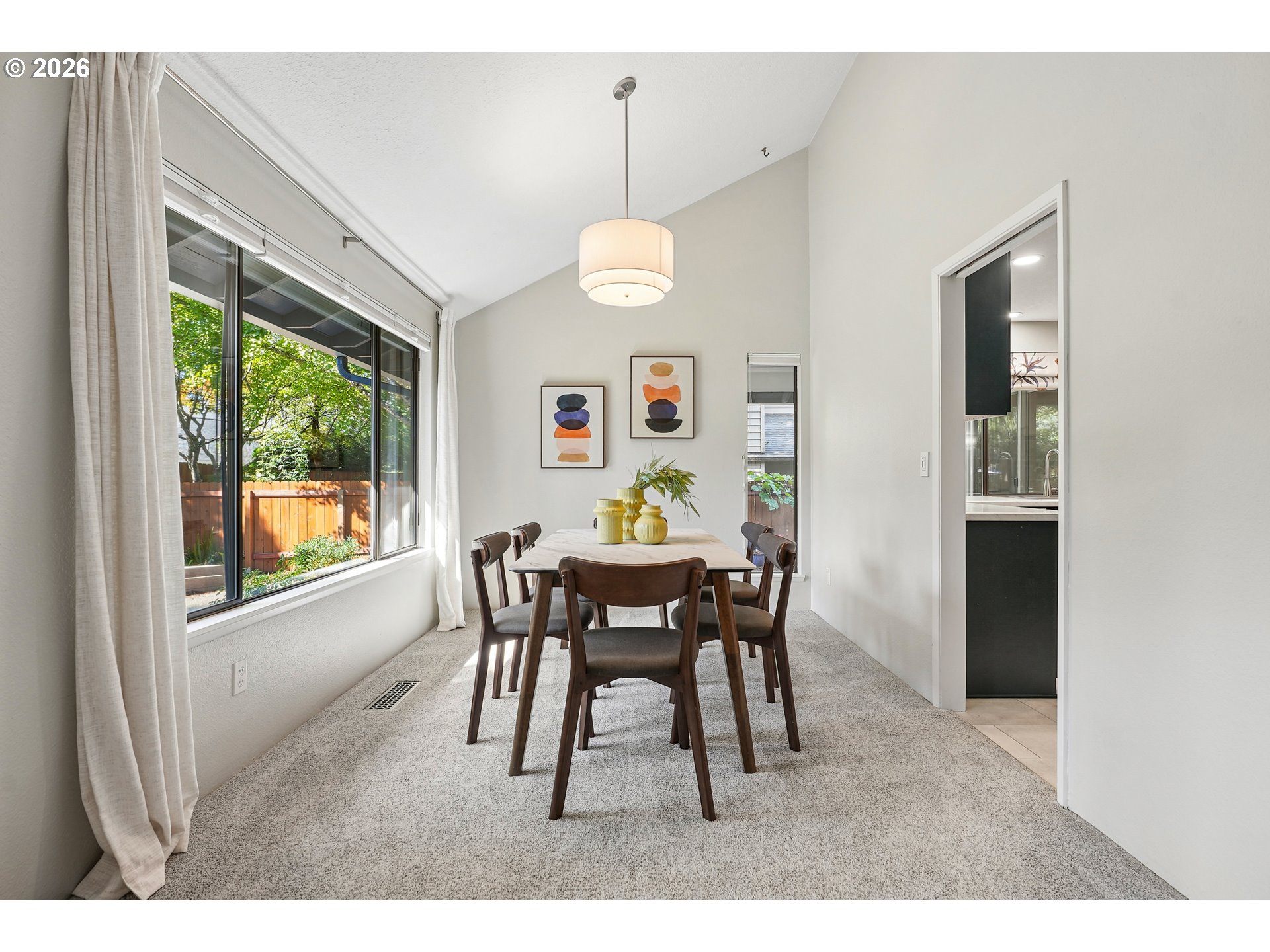 property viewer photo 11